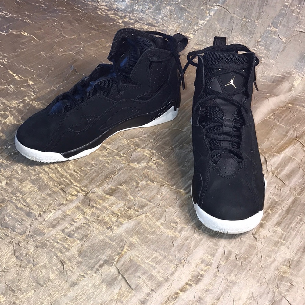 Jordan True Flight, Youth 7